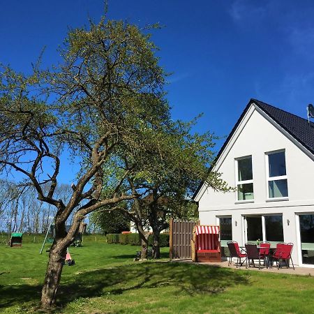 Ferienhaus Sommerbrise, Hof Zur Sonnenseite Fehmarn, 4 Sterne Kültér fotó